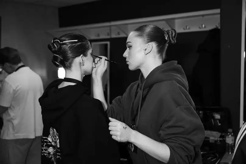 Eva at work 2